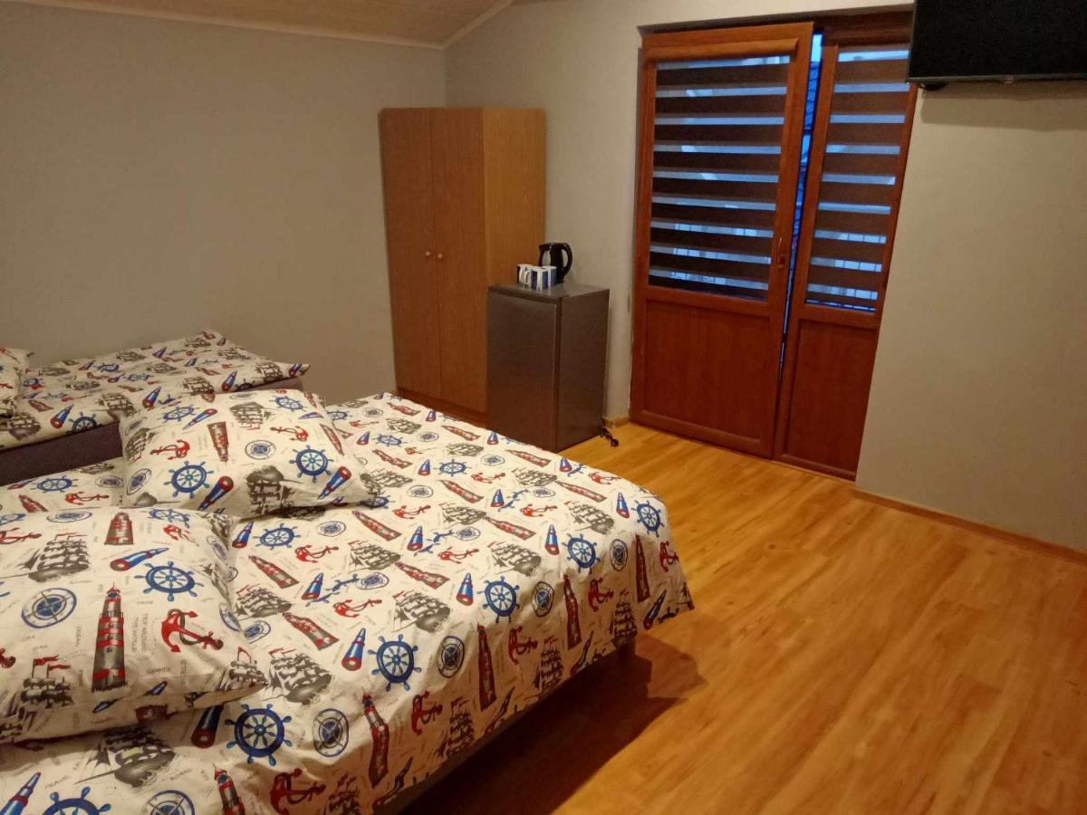 Tropik Homestay *